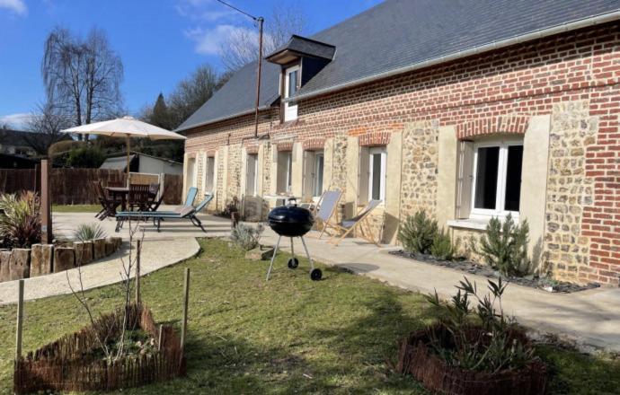 Le Nice Valmontais - Draps Et Serviettes Sur Demande Valmont  Bagian luar foto