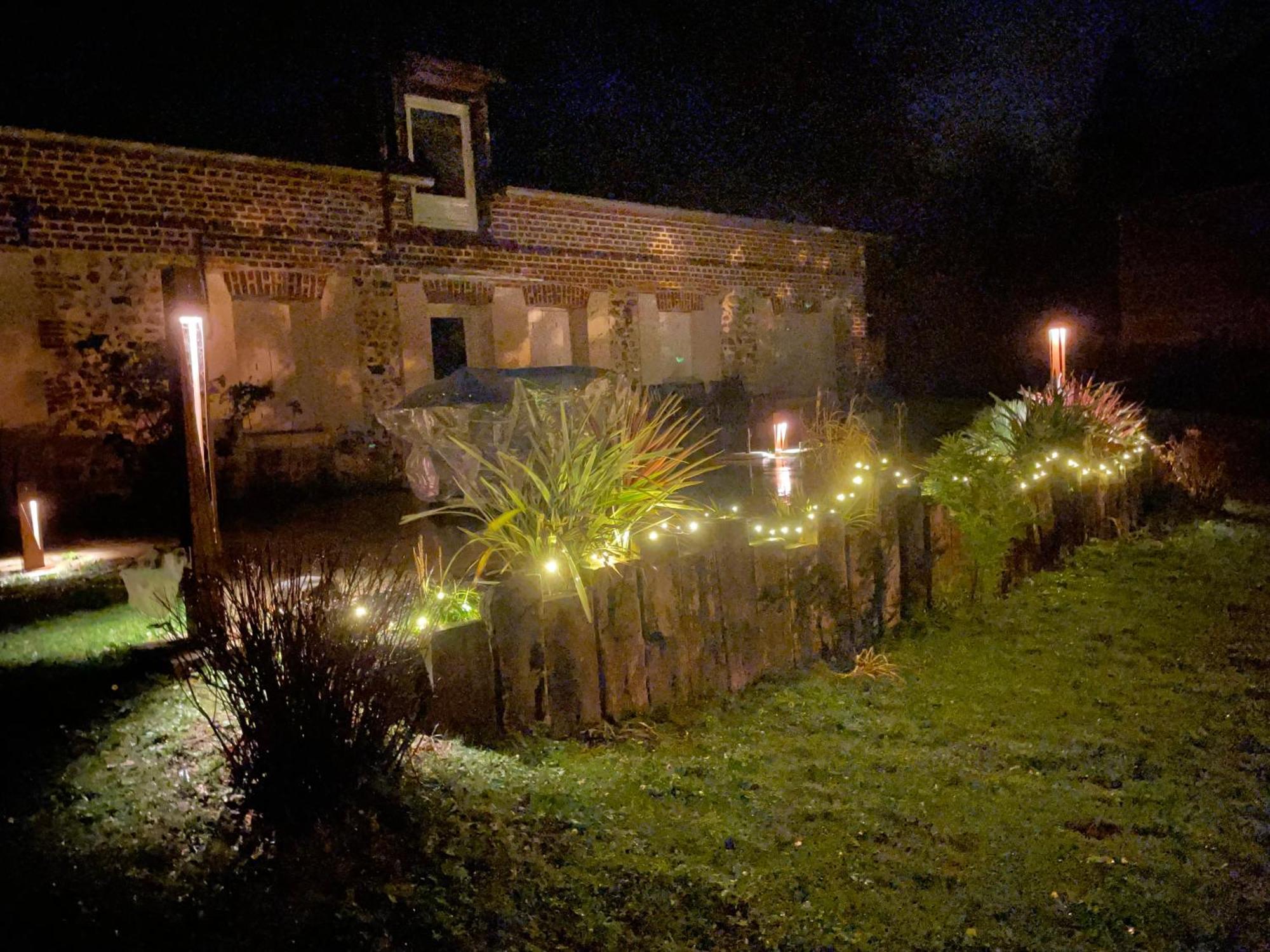Le Nice Valmontais - Draps Et Serviettes Sur Demande Valmont  Bagian luar foto
